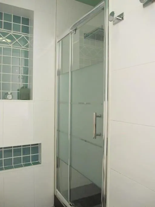 Victor Hugo Carrefour Pompe 16E Proche Etoile Et Tour Eiffel Apartment Paris 0*,